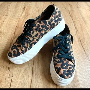 Steve Madden platform sneakers